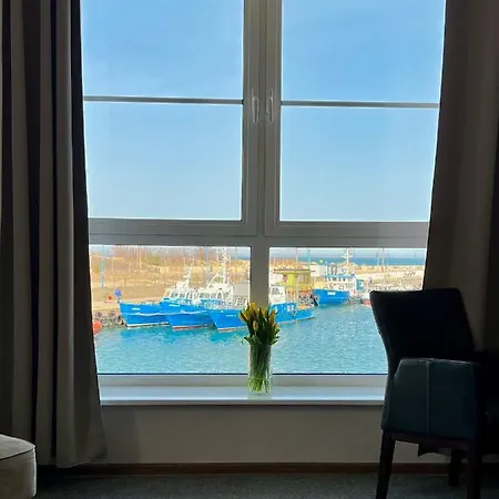 לינה וארוחת בוקר W Porcie