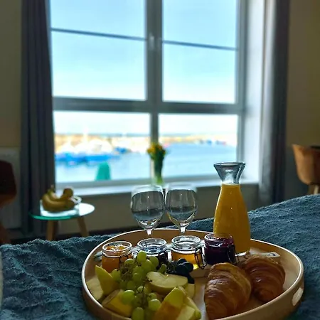 W Porcie לינה וארוחת בוקר 3*