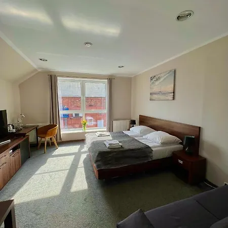 W Porcie Oda ve Kahvaltı Władysławowo