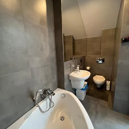 לינה וארוחת בוקר W Porcie Władysławowo