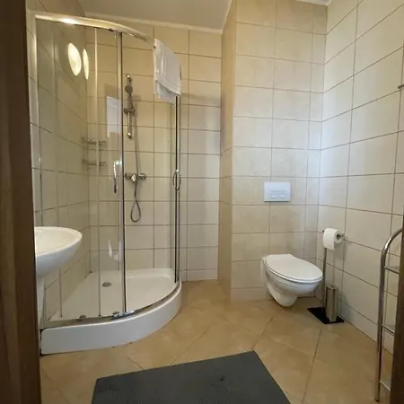 W Porcie Oda ve Kahvaltı Władysławowo